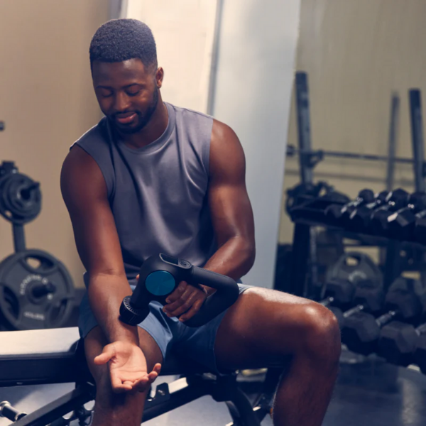 Elite Recovery Bundle  Theragun PRO Plus & Therabody Lounger